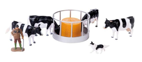 Britains 43137A1 Cattle Feeder Set - 4 cows, Bale & Feeder, Farmer & Dog