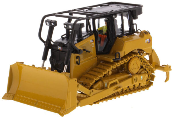 Diecast Masters 85553 Caterpillar D6 Track Type tractor w/SU Blade