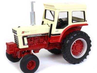 ERTL 44199 International Harvester Farmall 1066 Tractor 1/32 scale