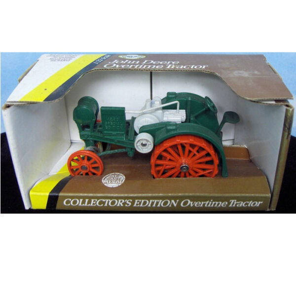 ERTL 5607DA John Deere Overtime Tractor 1990 Collector Edition 1/32 scale