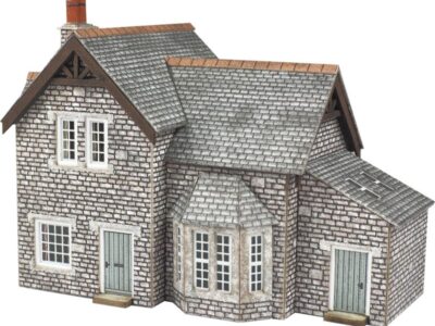 Metcalfe PN158 Gardener's Cottage N Scale Kit