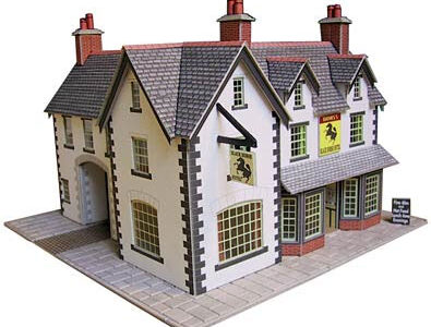 Metcalfe PO228 Coaching Inn OO/HO Scale Kit