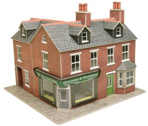 Metcalfe PO263 Corner Shop in Red Brick OO/HO Scale Kit