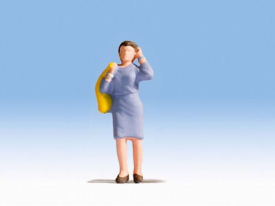 Noch 1522502 Passenger 'Mia' HO scale Figure