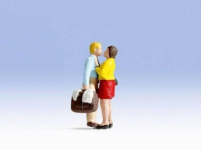 Noch 1524504 Isabel & Philipp Farewell HO scale Figures