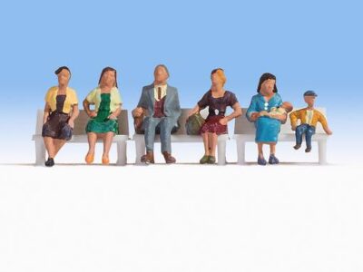 Noch 15551 Senior Citizens & accessories HO scale Figures