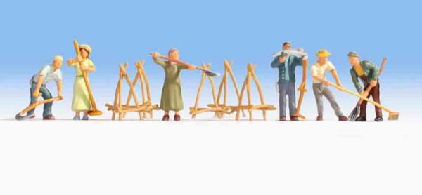 Noch 15619 Hay Harvest HO scale Figures