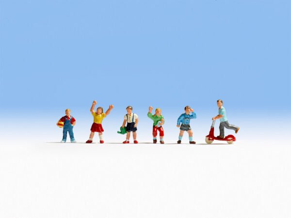 Noch 15815 Children Playing HO scale Figures