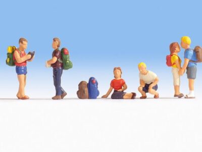 Noch 15873 Walkers with accessories HO scale Figures