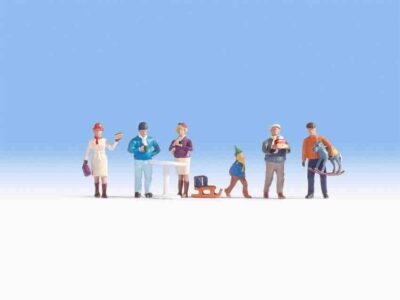 Noch 36926 Christmas Market N Gauge Figures