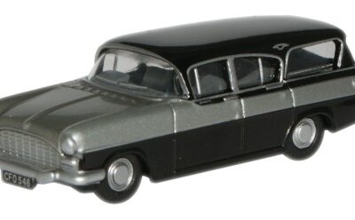 Oxford Diecast NCFE004 Vauxhall Friary Estate - Silver Grey/Black N Scale