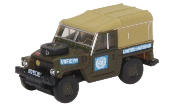 Oxford Diecast NLRL001 Land Rover Lightweight - United Nations