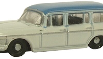 Oxford Diecast NSS005 Humber Super Snipe - Foam White/Windsor Blue