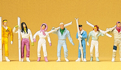 Preiser 10316 Skiers Standing with Skis HO Gauge Figures
