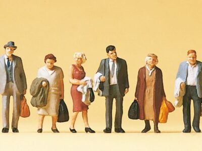Preiser 10403 Passengers Walking HO Gauge Figures