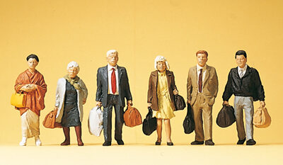Preiser 10413 Walking Passengers HO Gauge Figures