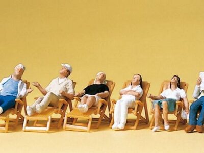Preiser 10430 People Resting on Chairs HO Gauge Figures