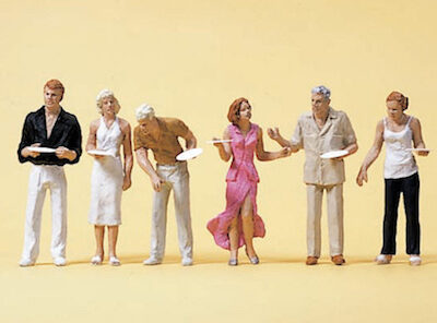 Preiser 10440 Guests at the Buffet HO Gauge Figures