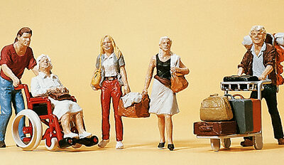 Preiser 10470 Travellers Pushing Cart & Wheelchair HO Gauge Figures