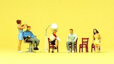 Preiser 10569 At the Hairdressers HO Gauge Figures