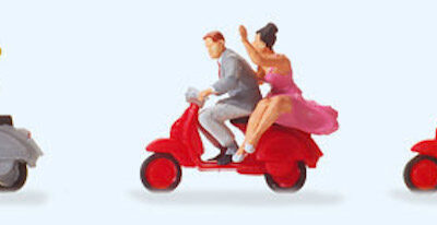 Preiser 10607 Vespa Riders HO Gauge Figures