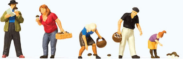 Preiser 10620 Mushroom Picking HO Gauge Figures