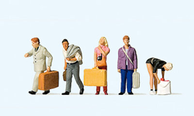 Preiser 10670 Passengers at the Station HO Gauge Figures