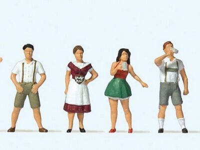 Preiser 10674 Standing Beer Drinkers HO Gauge Figures