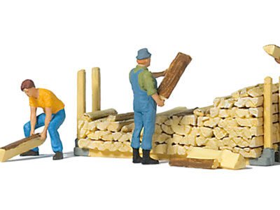 Preiser 10707 Stacking Firewood HO Gauge Figures
