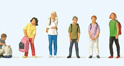 Preiser 10728 School Children HO Gauge Figures
