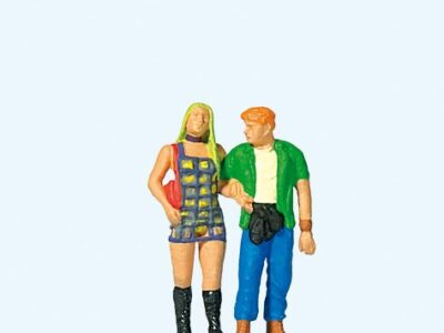 Preiser 28186 Walking couples HO Gauge Figures