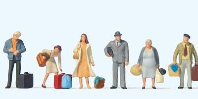 Preiser 73001 Waiting Passengers OO Gauge Figures