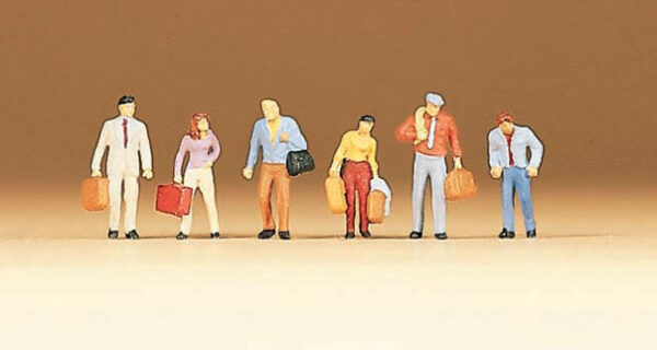 Preiser 79018 Walking Passengers N Gauge Figures