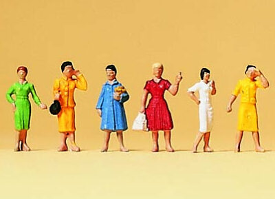 Preiser 79024 Group of Women N Gauge Figures