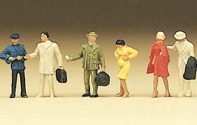 Preiser 79029 At The Platform Gate N Gauge Figures