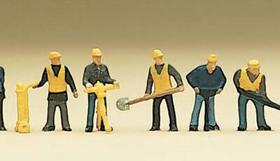 Preiser 79035 Track Maintenance Gang with Tools N Gauge Figures
