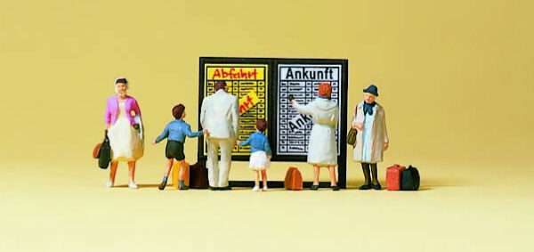 Preiser 79145 Passengers Studying Timetable N Gauge Figures