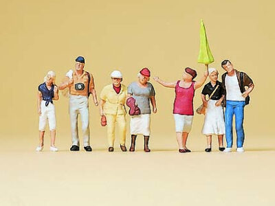 Preiser 79163 Tourists with Guide N Gauge Figures