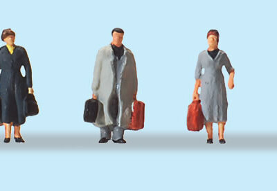 Preiser 79219 Walking Travellers lll N Gauge Figures