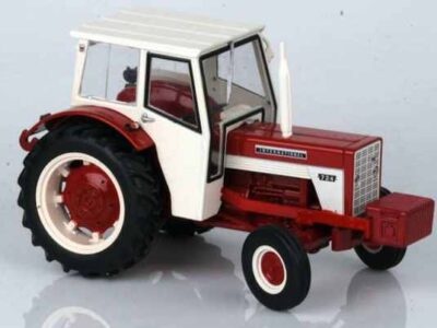 Replicagri REP032 International IH - 724 Tractor with Weights 1:32 scale