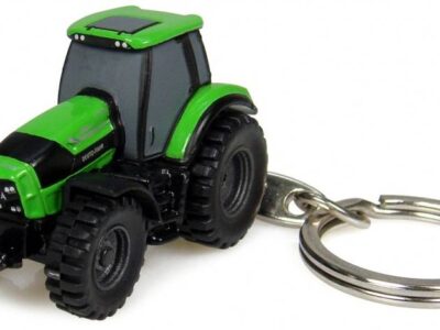 Universal Hobbies UH5800 Deutz Agrotron TTV 7250 (2012) Tractor Key Ring