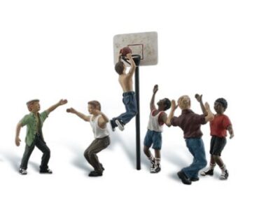 Woodland Scenics A1926 Shootin’ Hoops HO Gauge Figures