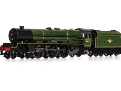 Hornby R3855 BR, Princess Royal Class Locomotive ‘Queen Maud’