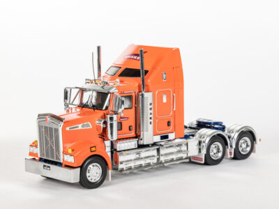 Drake Collectibles Z01560 Kenworth T909 Truck - Drake Orange / Blue - Aero Kit 1