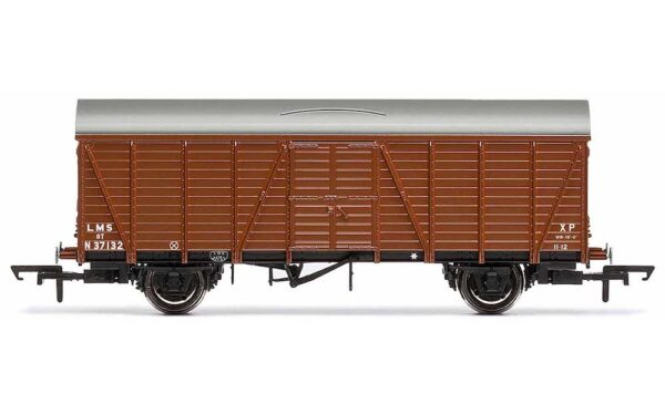 Hornby R6640B LMS, CCT Van OO Scale