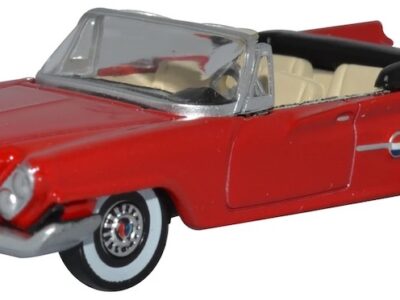 Oxford Diecast 87CC61001 Chrysler 300 Convertible Open 1961 - Mardi Gras Red 1/87 Scale