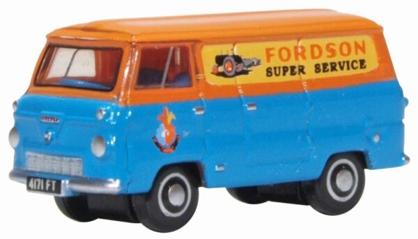 Oxford Diecast NFDE011 Ford 400E Van - Fordson Tractors