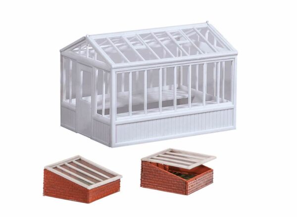 Wills SS20 Greenhouse & Cold Frames Kit OO Gauge