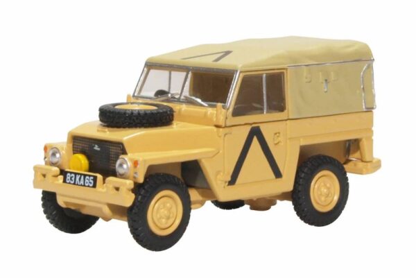 Oxford Diecast 76LRL008 Land Rover Lightweight - Gulf War