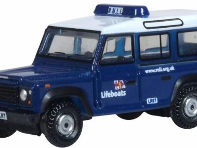 Oxford Diecast NDEF014 Land Rover Defender Station Wagon - (RNLI) Royal National Lifeboat Institution